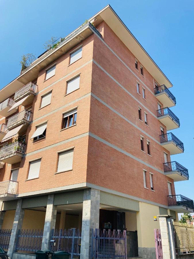 Апартаменты Bilocale_Torino_Deluxe Экстерьер фото