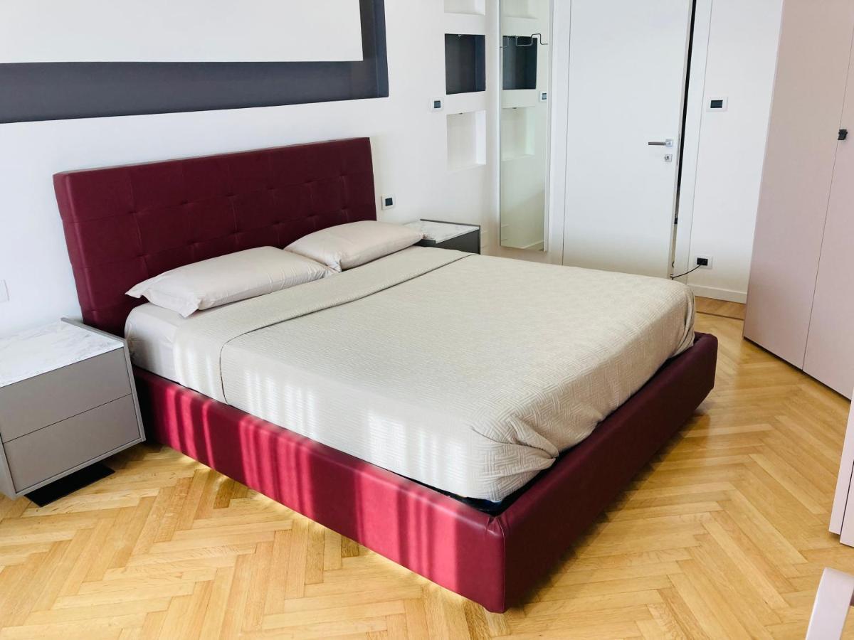 Апартаменты Bilocale_Torino_Deluxe Экстерьер фото